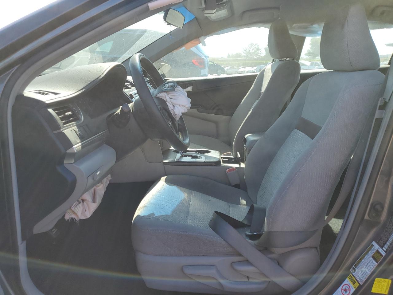 2012 TOYOTA CAMRY BASE photo 13