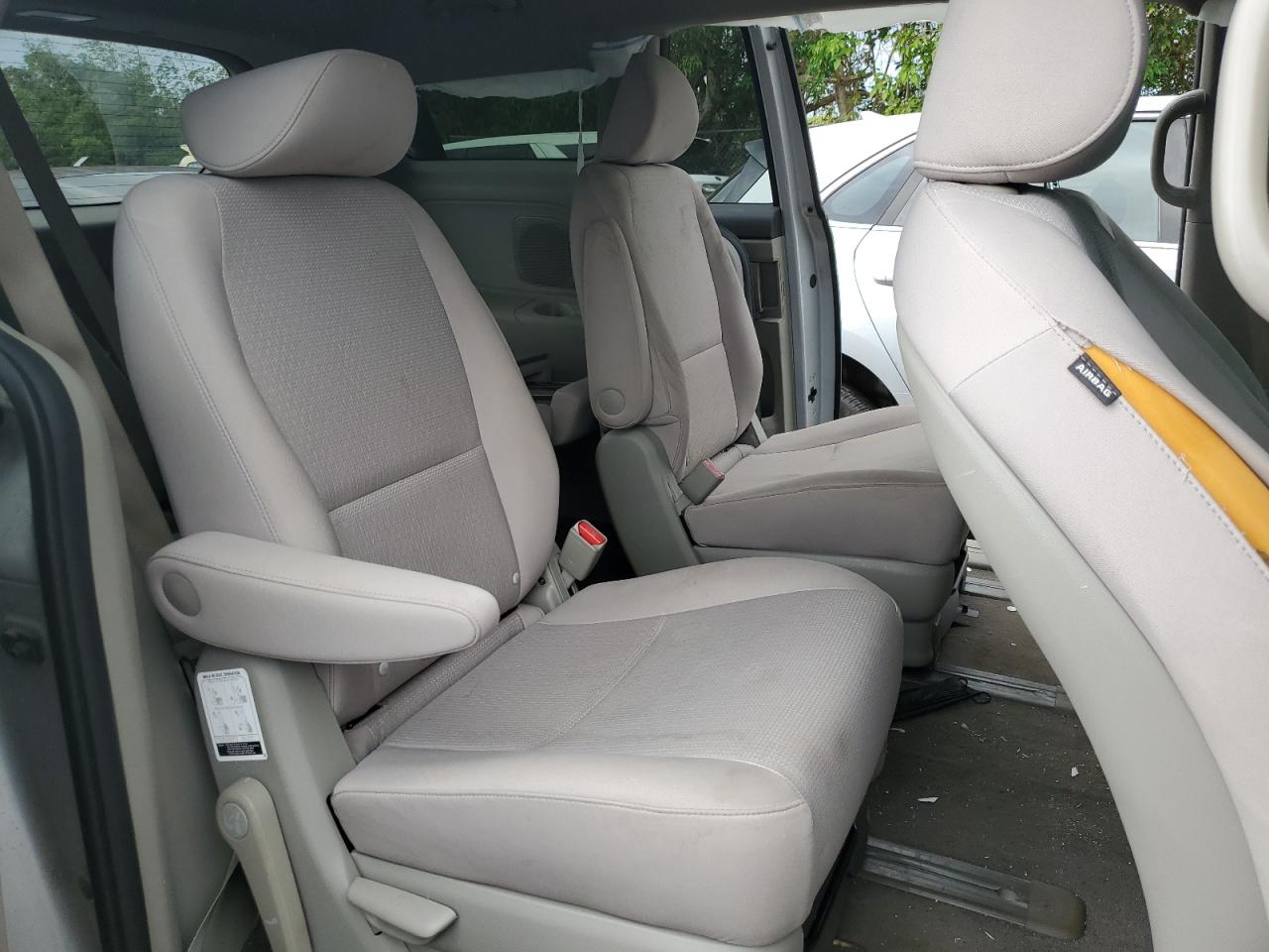 2018 KIA SEDONA L photo 21