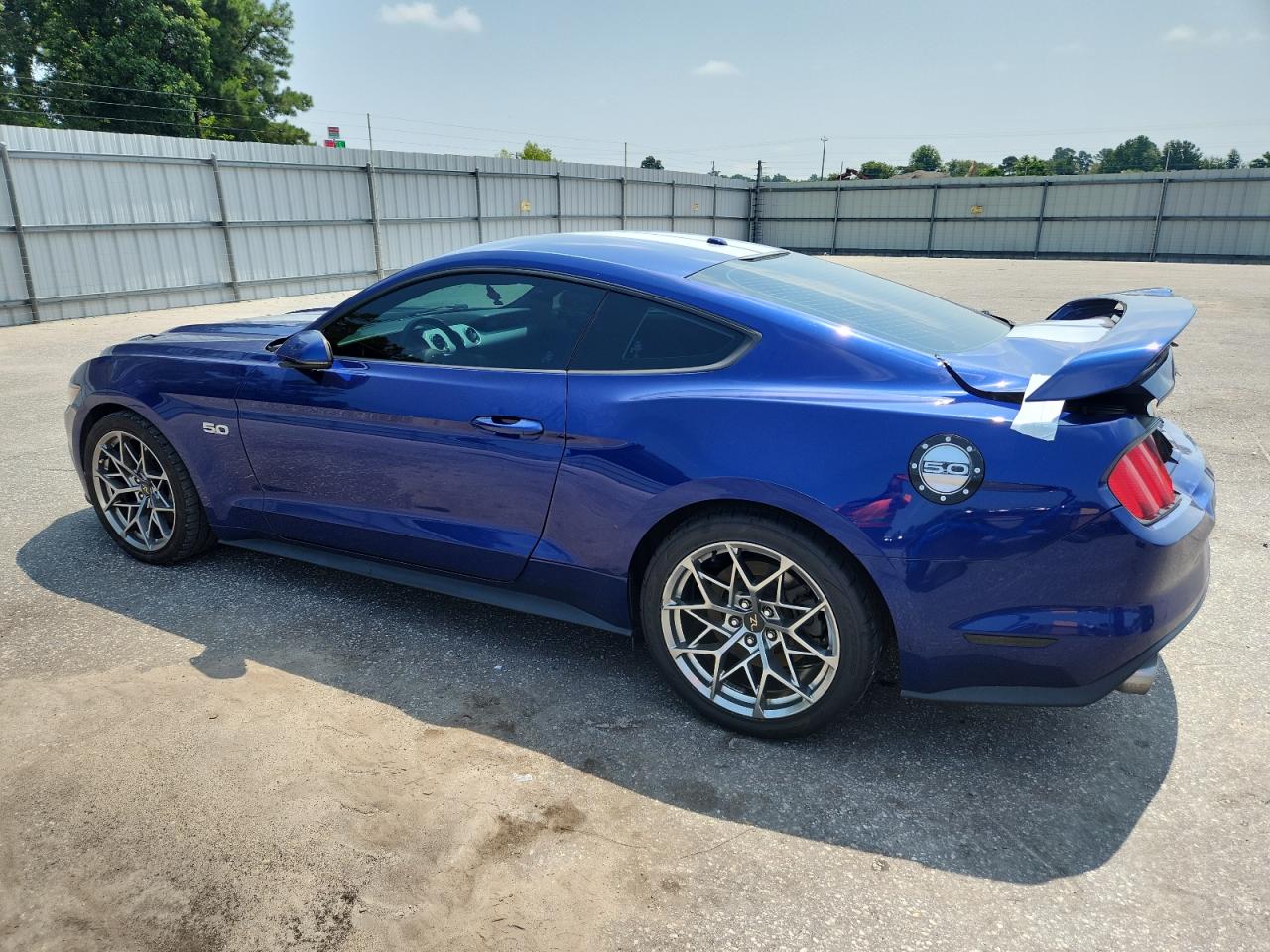2016 FORD MUSTANG GT photo 2