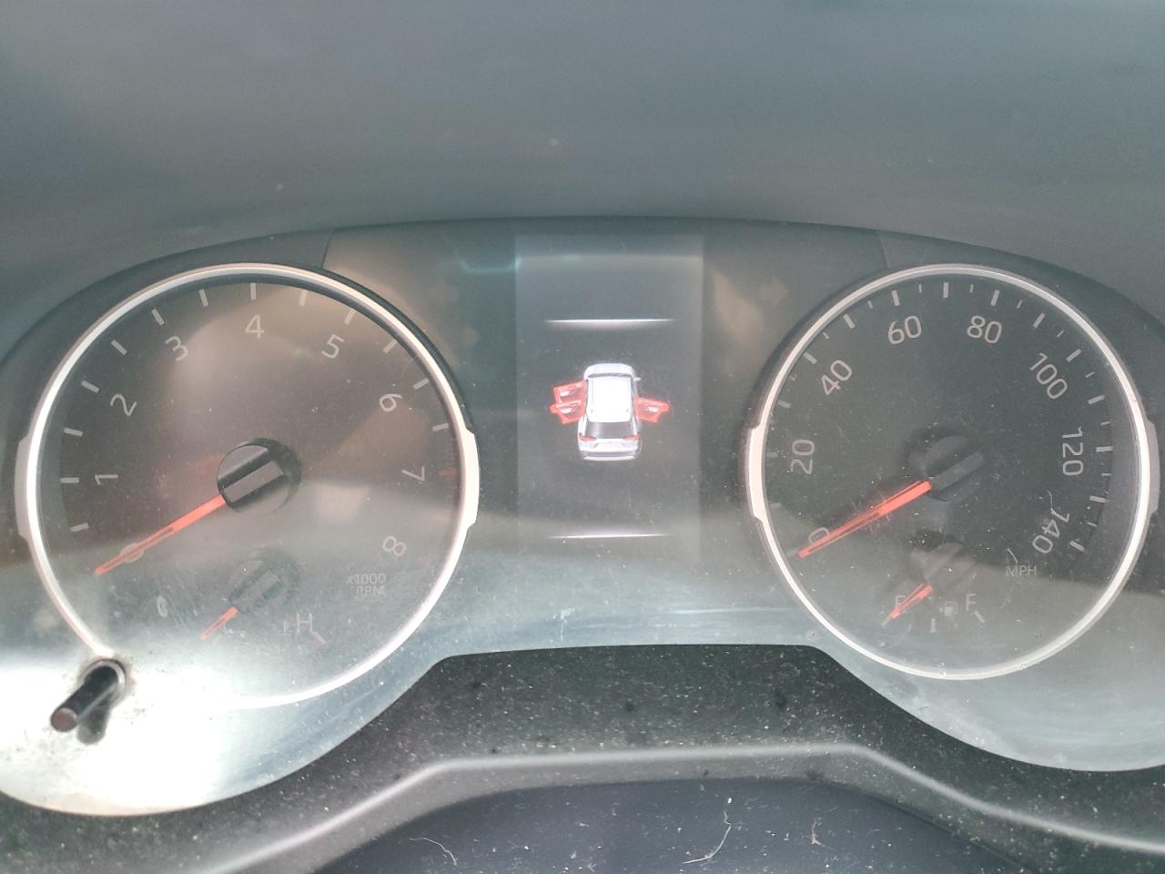 2019 TOYOTA RAV4 LE photo 25