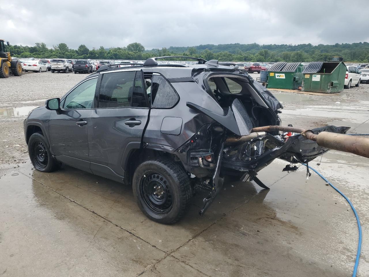 2019 TOYOTA RAV4 LE photo 4