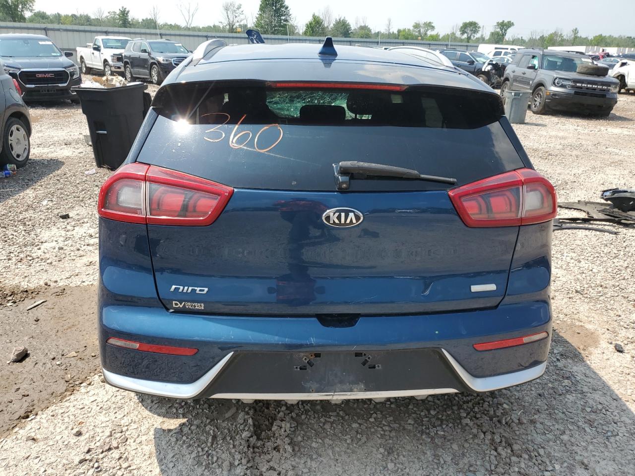 2018 KIA NIRO LX photo 6