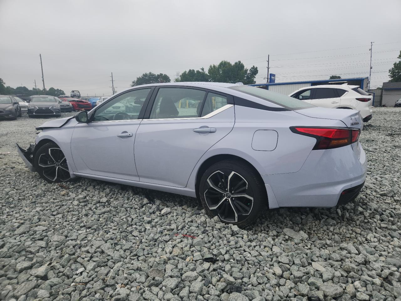 2024 NISSAN ALTIMA SR photo 3