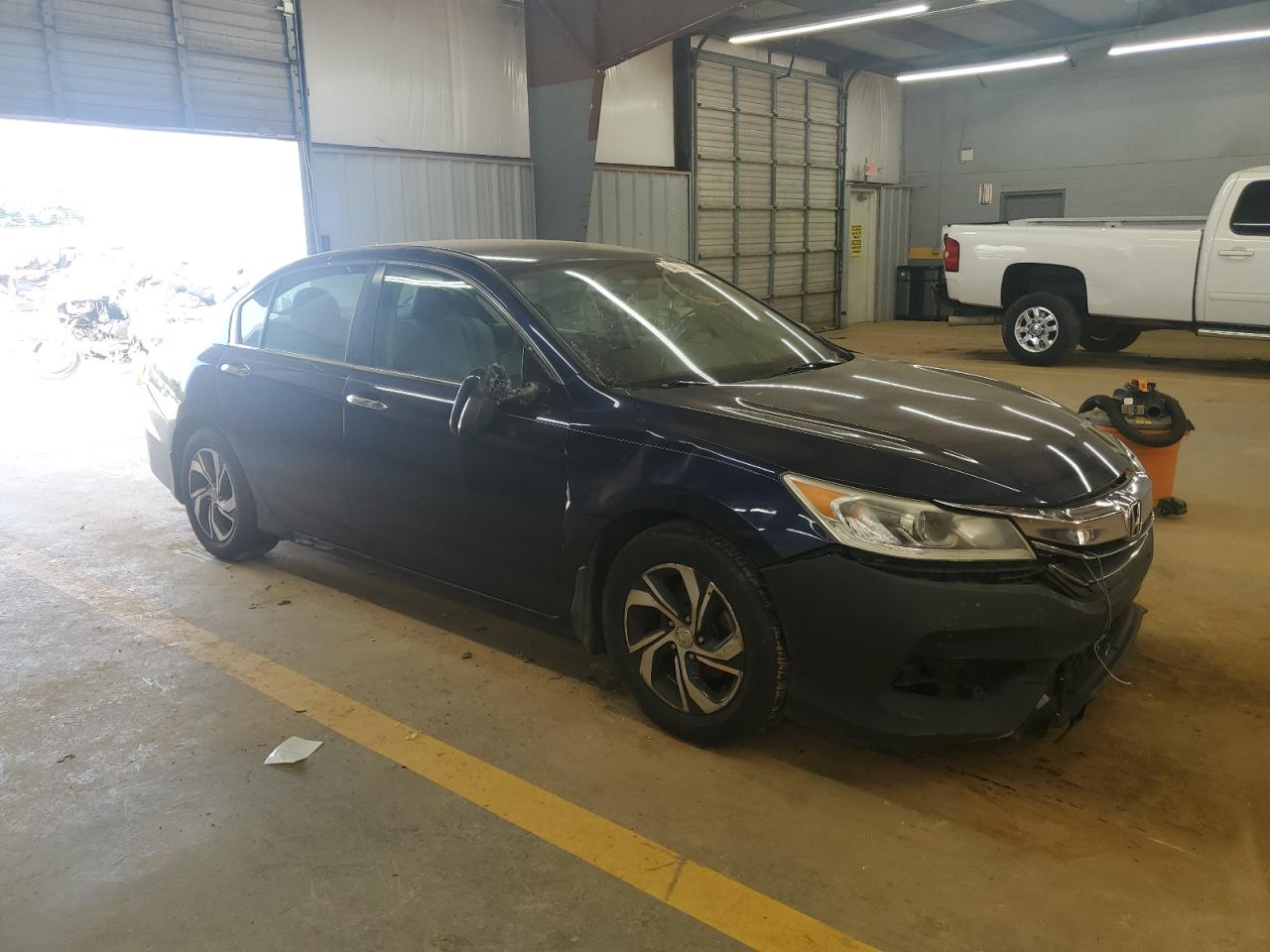 2016 HONDA ACCORD LX photo 7