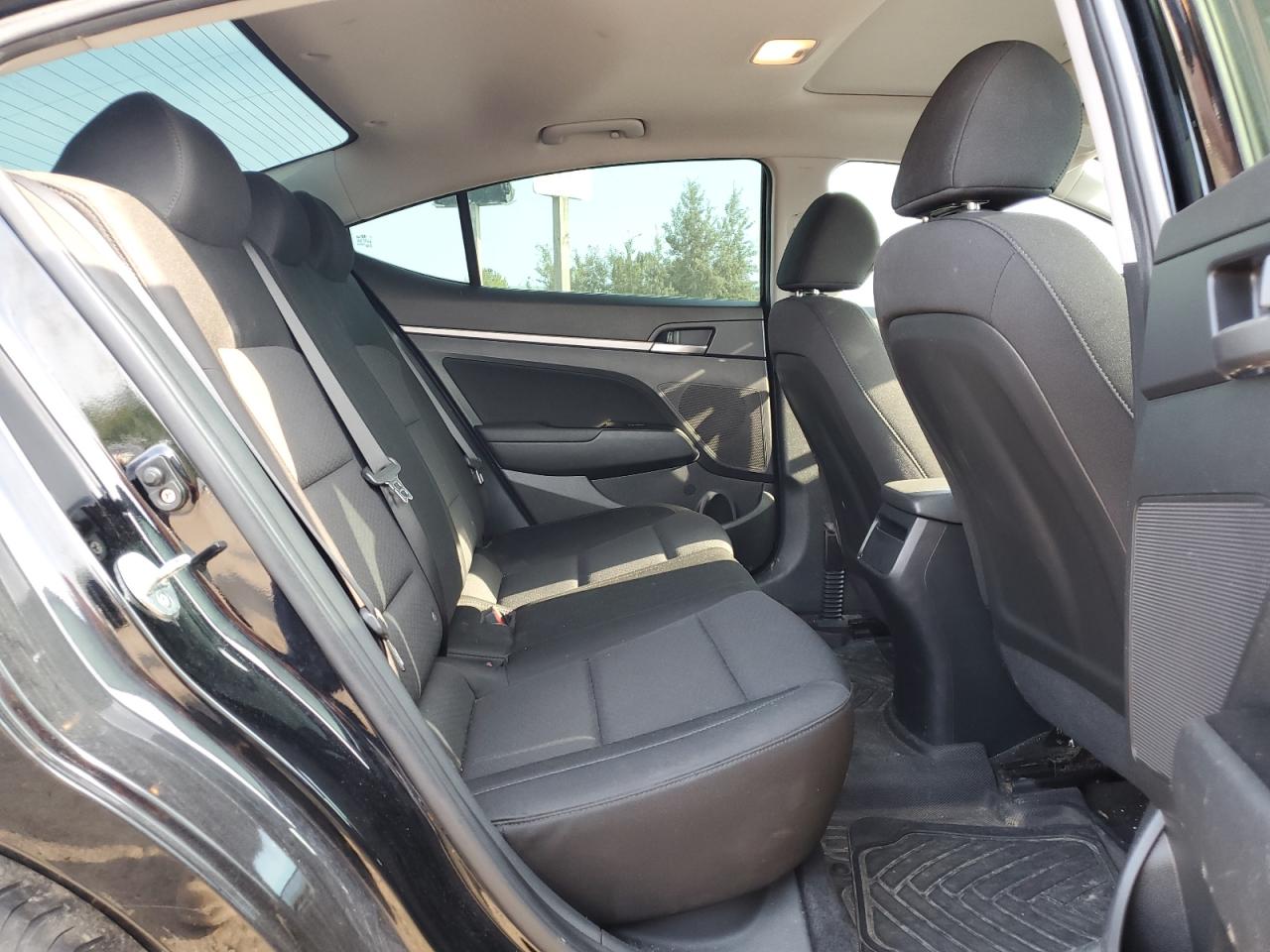 2020 HYUNDAI ELANTRA SEL photo 10