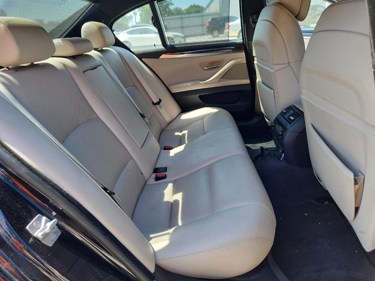 2012 BMW 550 I photo 19