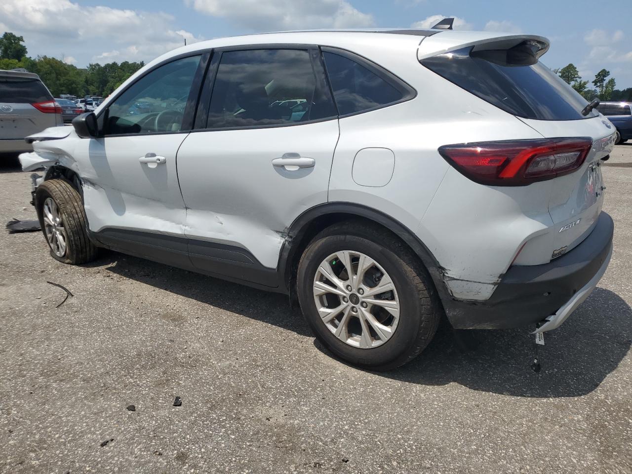 2025 FORD ESCAPE ACTIVE photo 2