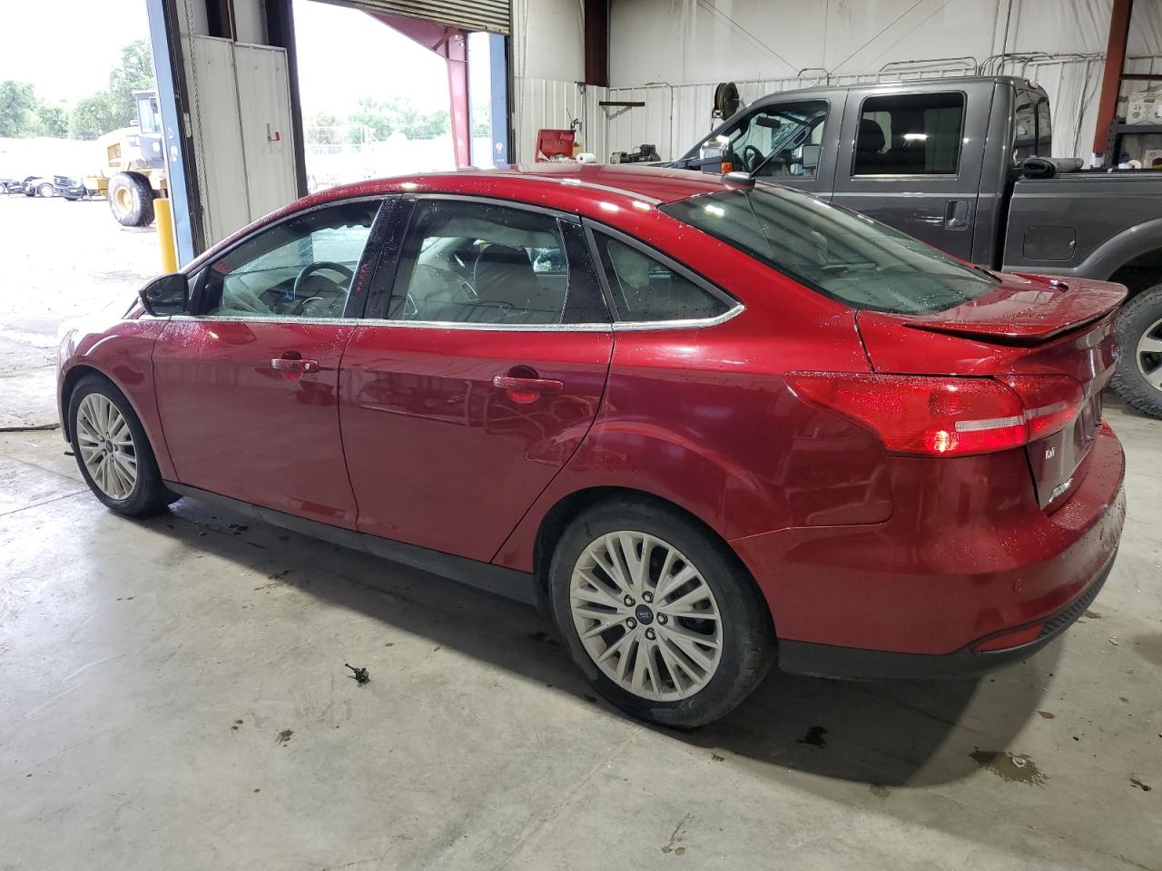 2017 FORD FOCUS TITANIUM photo 2