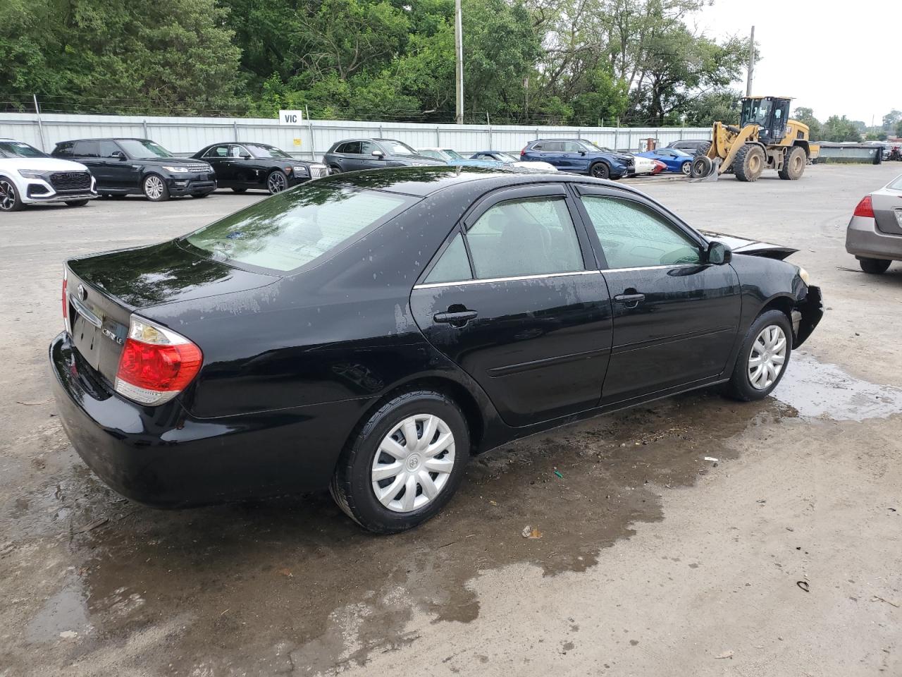 2005 TOYOTA CAMRY LE photo 5