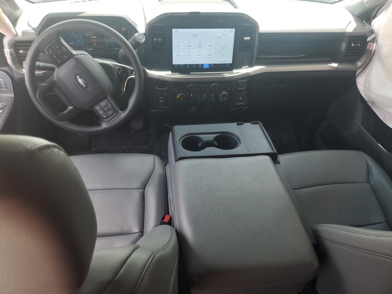 2024 FORD F150 XL photo 22