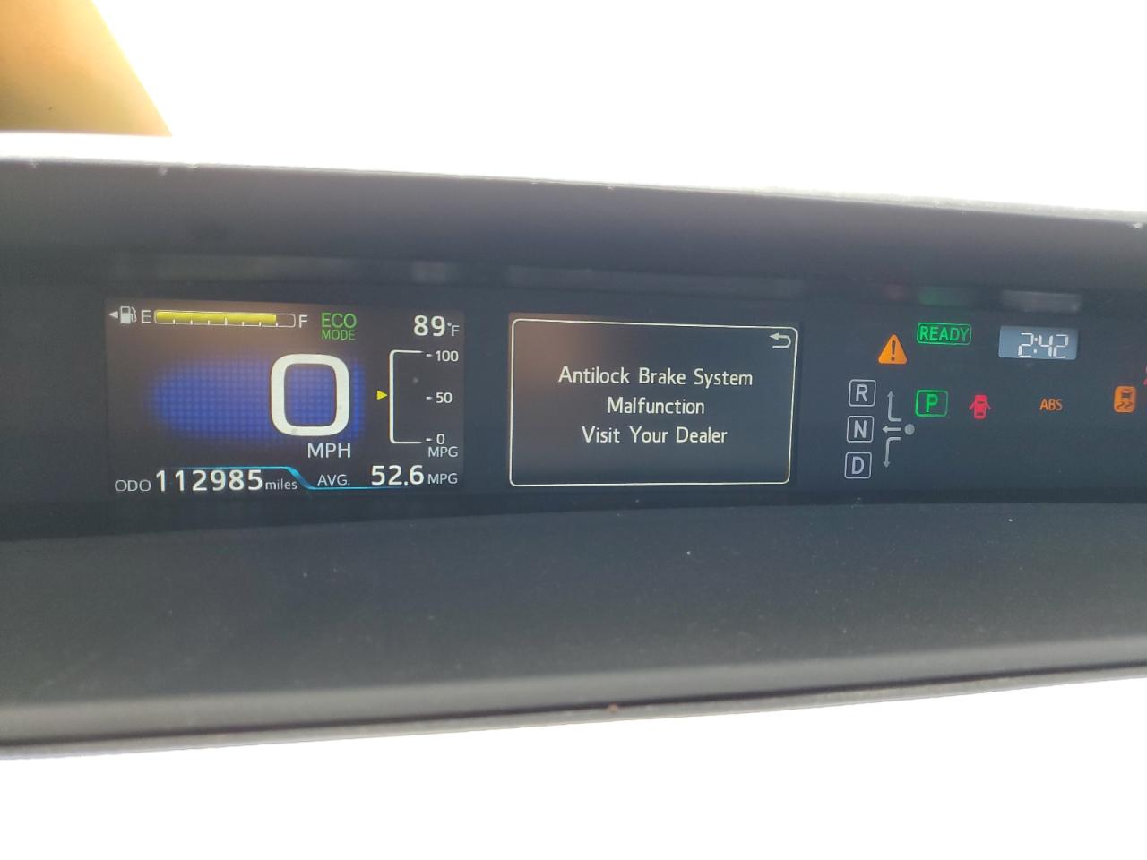 2018 TOYOTA PRIUS photo 9