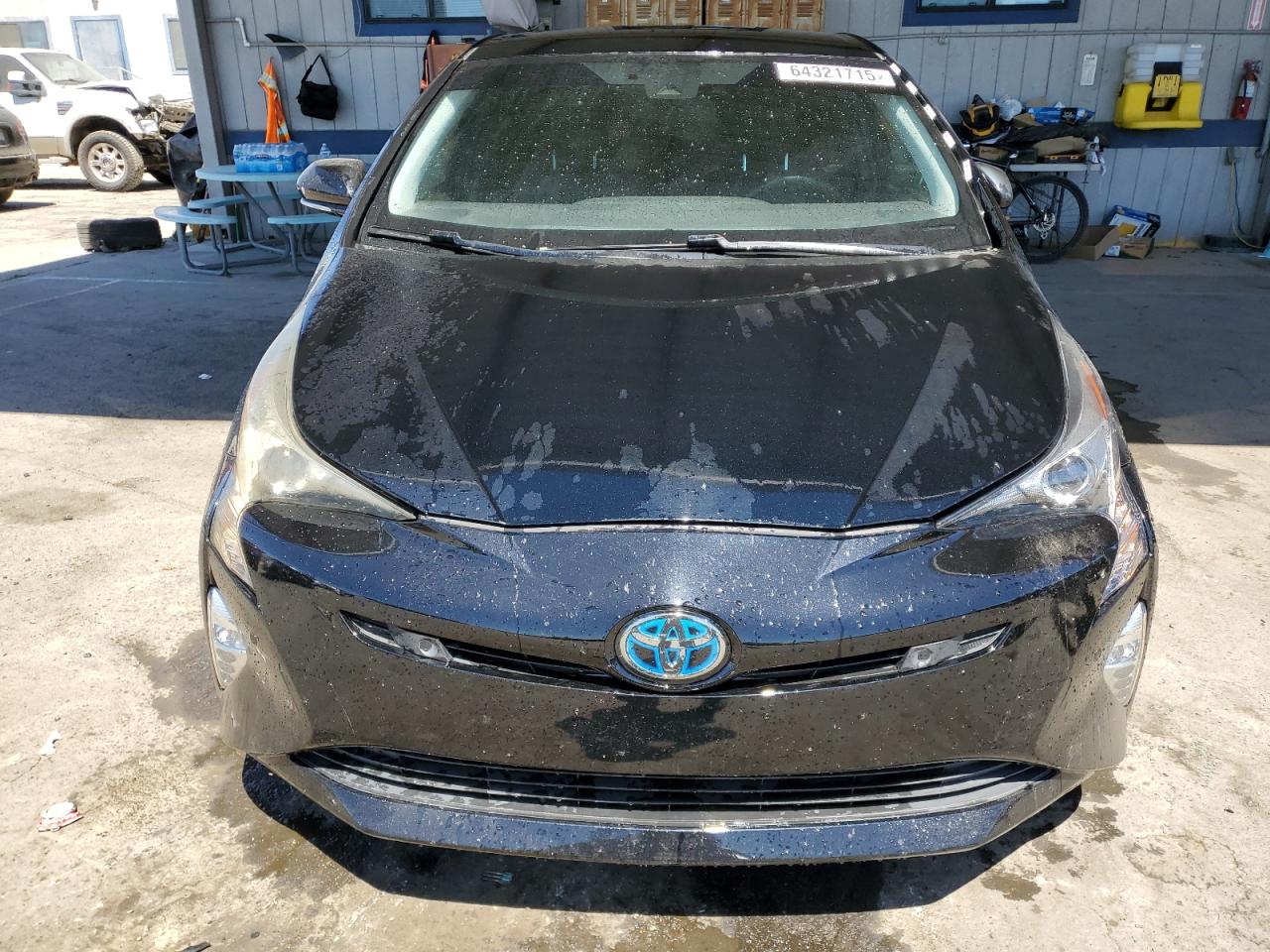 2018 TOYOTA PRIUS photo 5