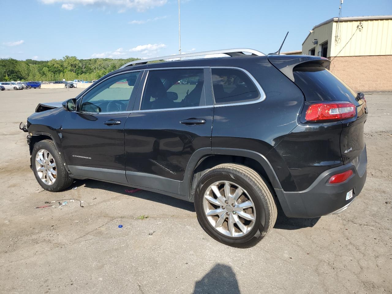 2015 JEEP CHEROKEE LIMITED photo 2