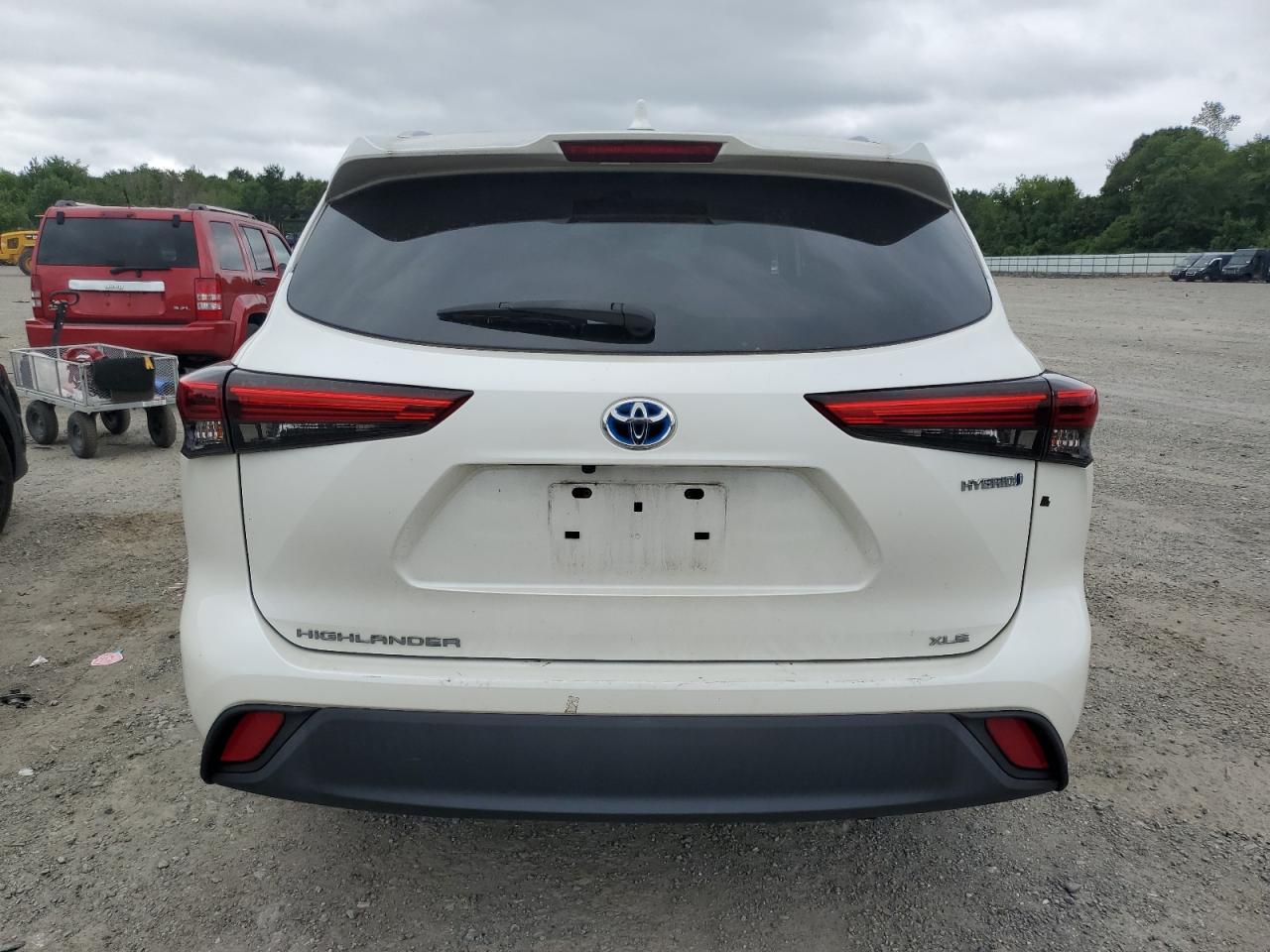 2021 TOYOTA HIGHLANDER HYBRID XLE photo 11