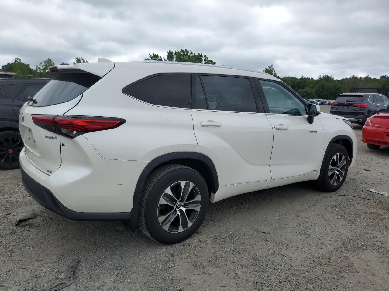 2021 TOYOTA HIGHLANDER HYBRID XLE photo 5
