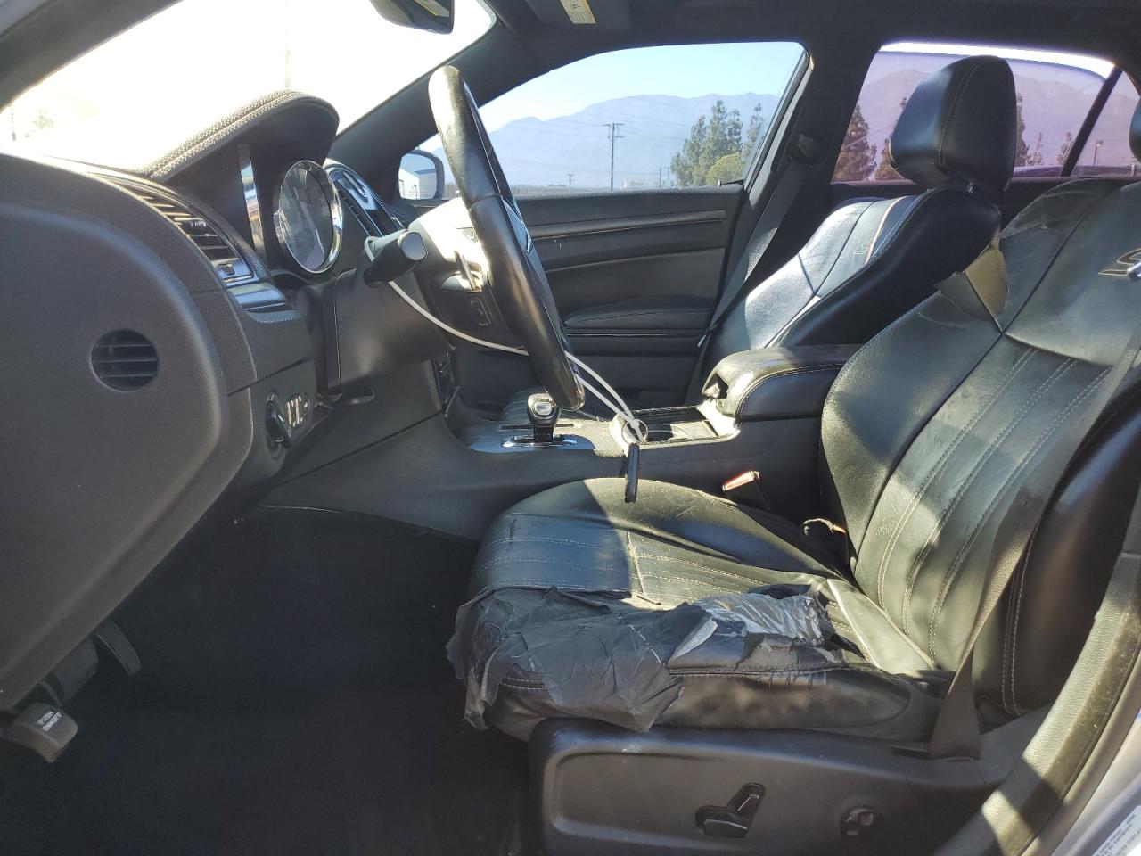 2014 CHRYSLER 300 S photo 13