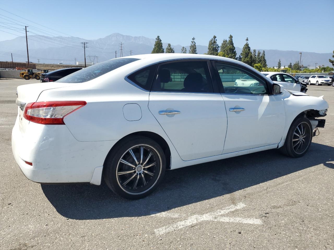 2015 NISSAN SENTRA S photo 5