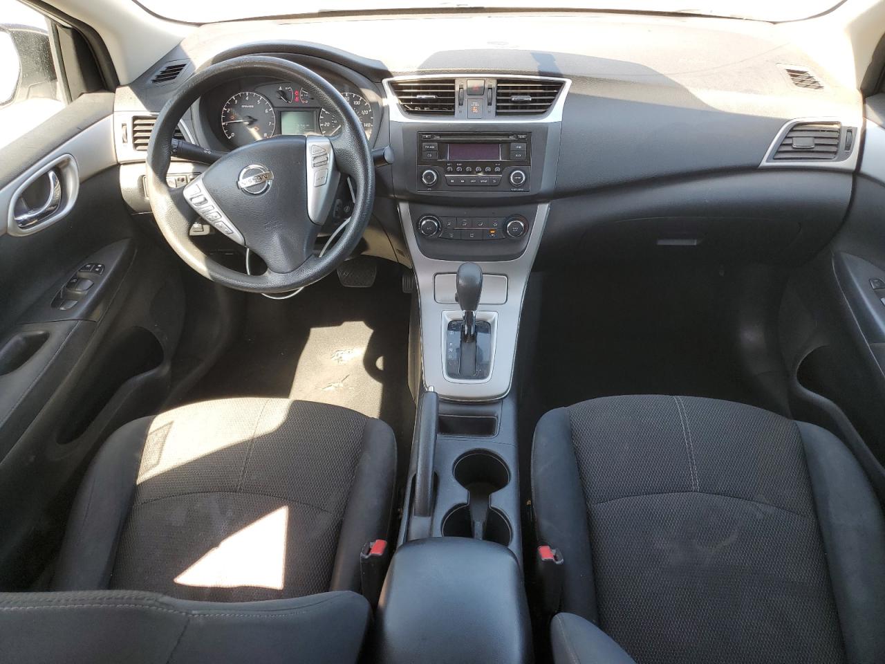 2015 NISSAN SENTRA S photo 15