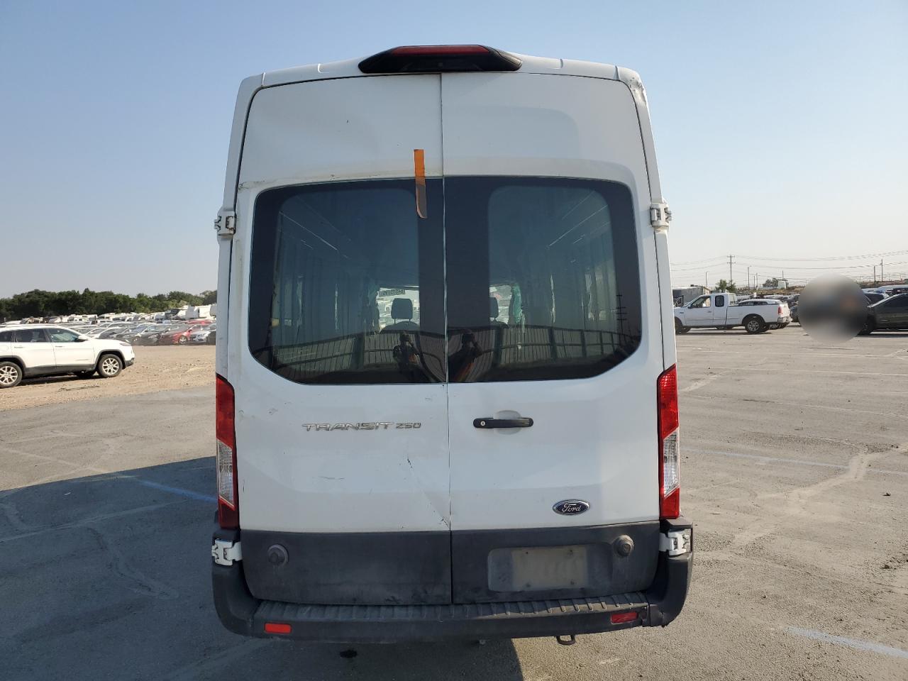 2020 FORD TRANSIT T-250 photo 6