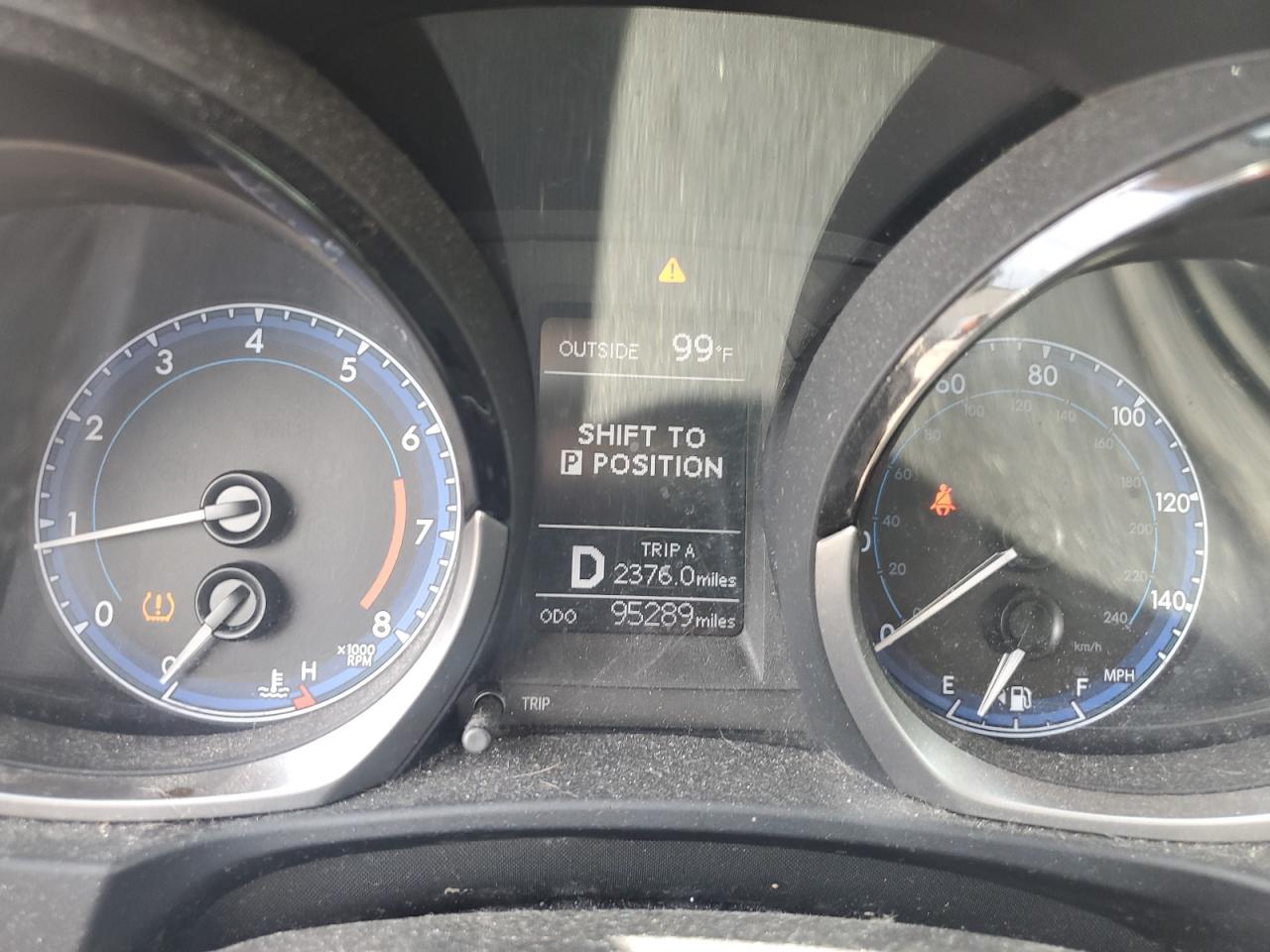2016 TOYOTA COROLLA photo 9