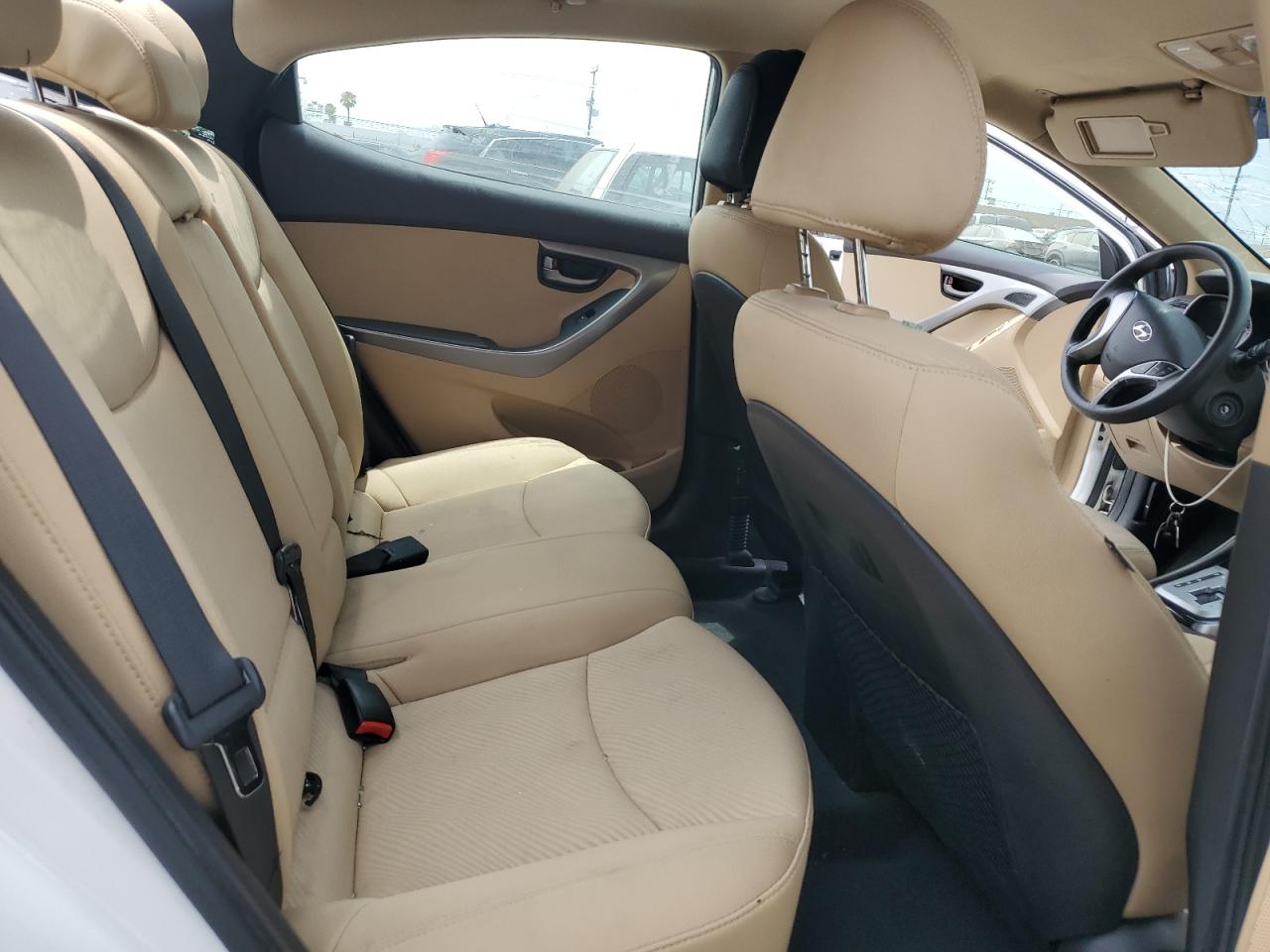 2013 HYUNDAI ELANTRA GLS photo 28