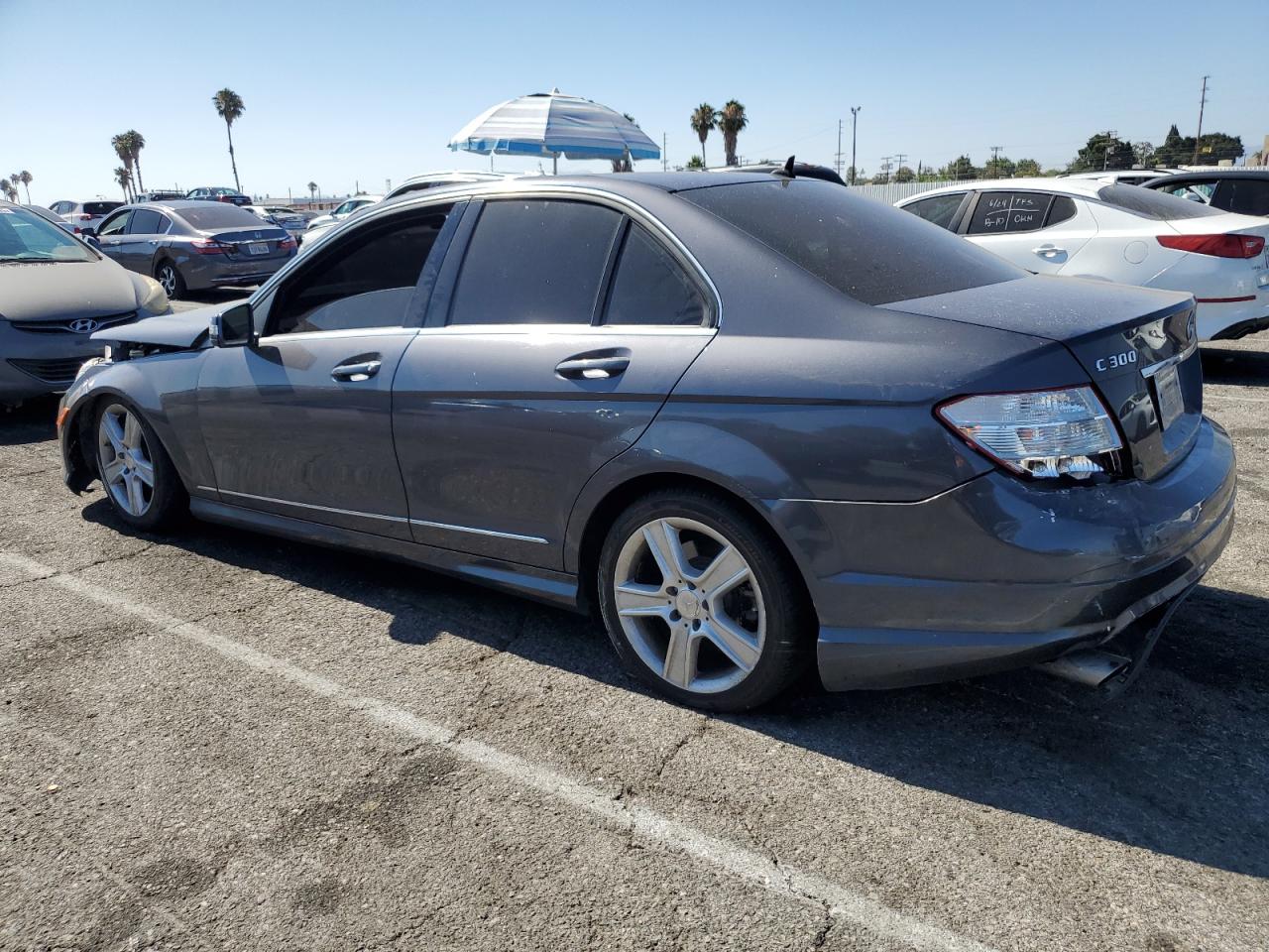 2011 MERCEDES-BENZ C 300 photo 3