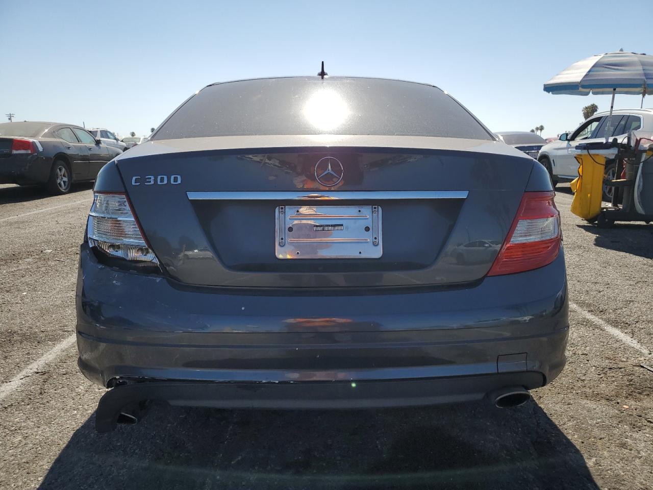 2011 MERCEDES-BENZ C 300 photo 11