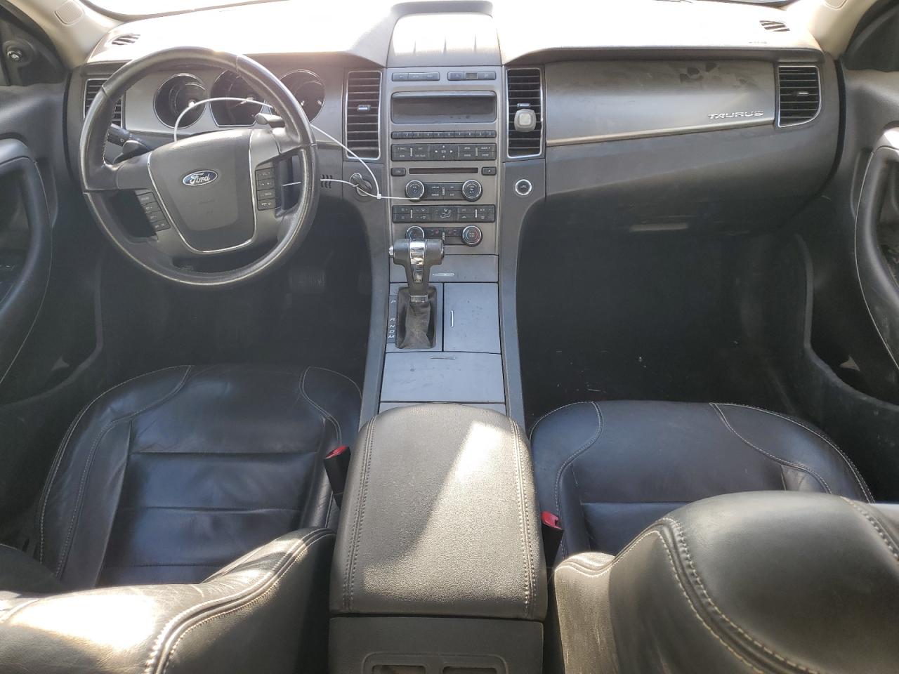 2011 FORD TAURUS SEL photo 15