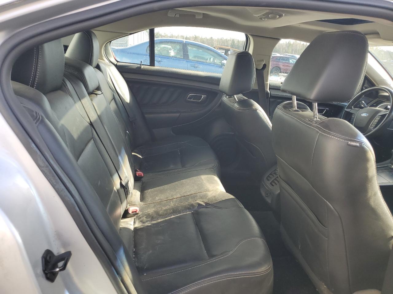 2011 FORD TAURUS SEL photo 19