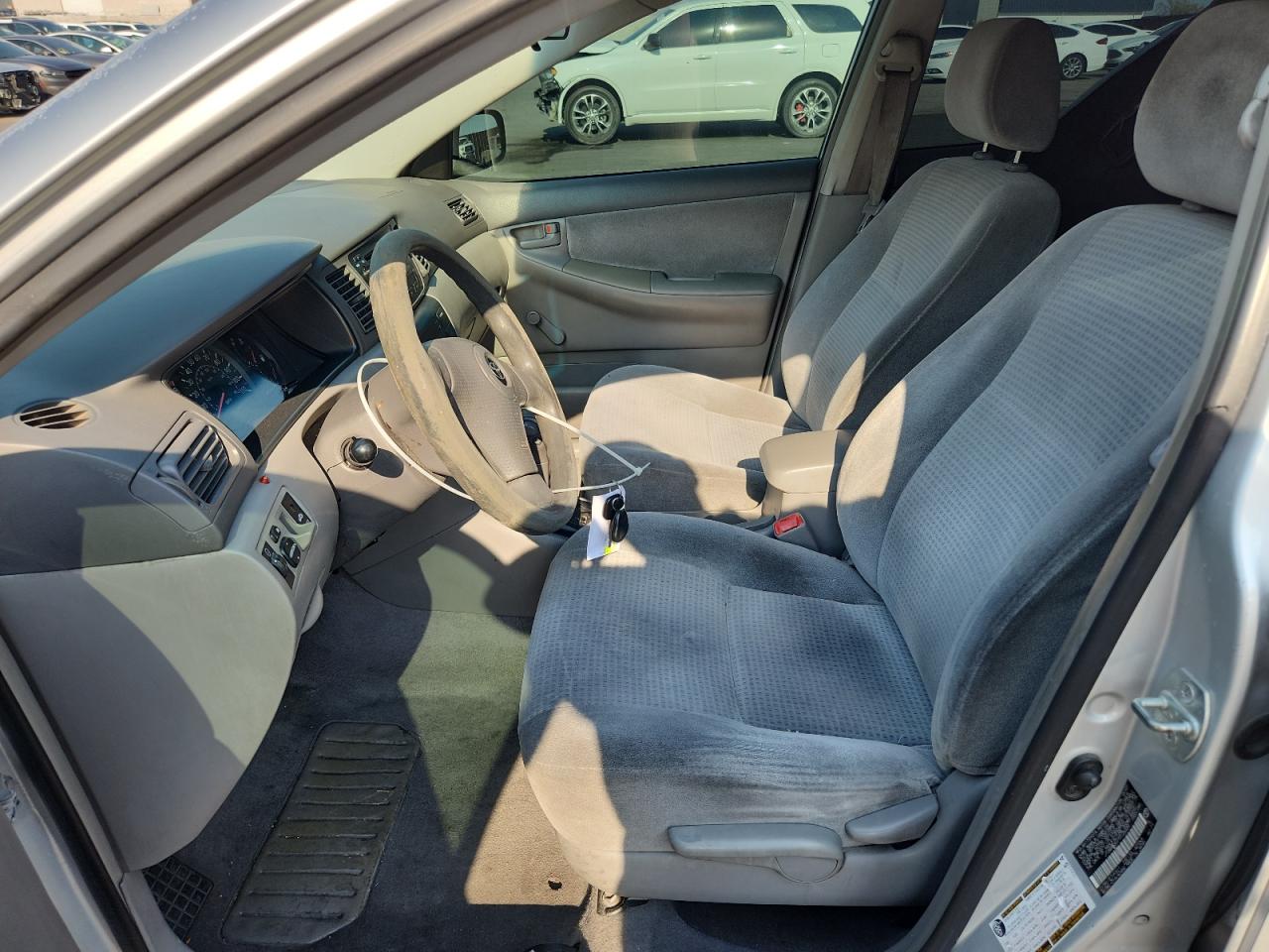 2007 TOYOTA COROLLA CE photo 7