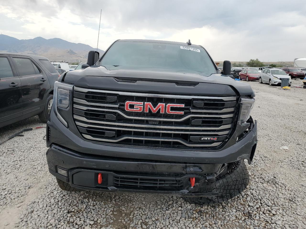 2025 GMC SIERRA K1500 AT4 photo 13
