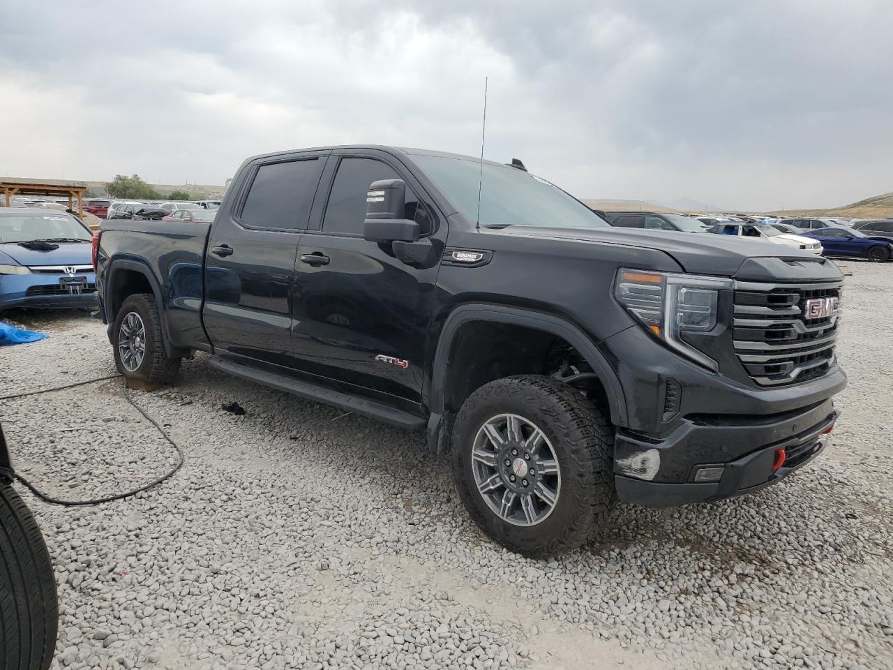 2025 GMC SIERRA K1500 AT4 photo 10