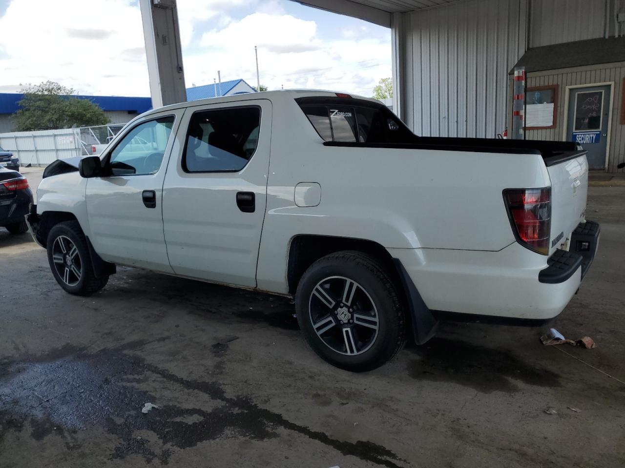 2013 HONDA RIDGELINE SPORT photo 3