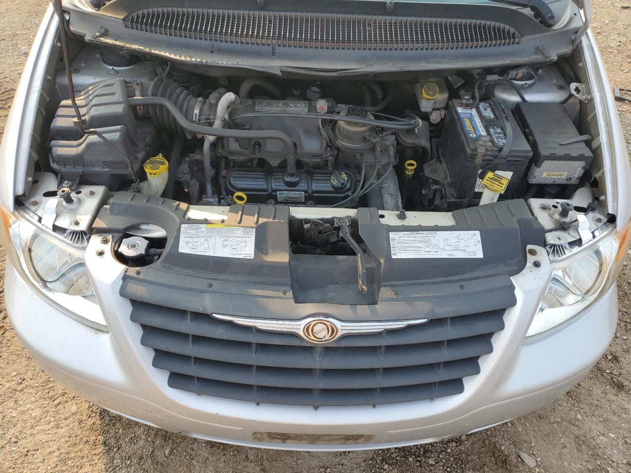 2006 CHRYSLER TOWN & COUNTRY photo 12