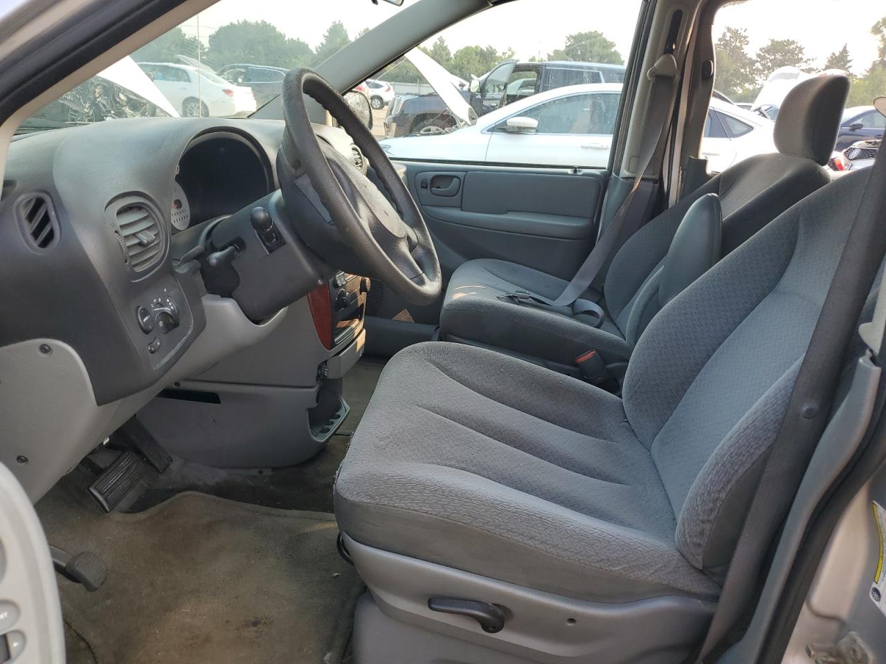 2006 CHRYSLER TOWN & COUNTRY photo 7