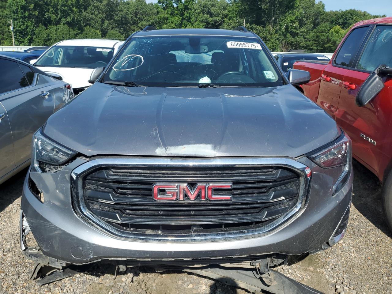 2018 GMC TERRAIN SLE photo 9