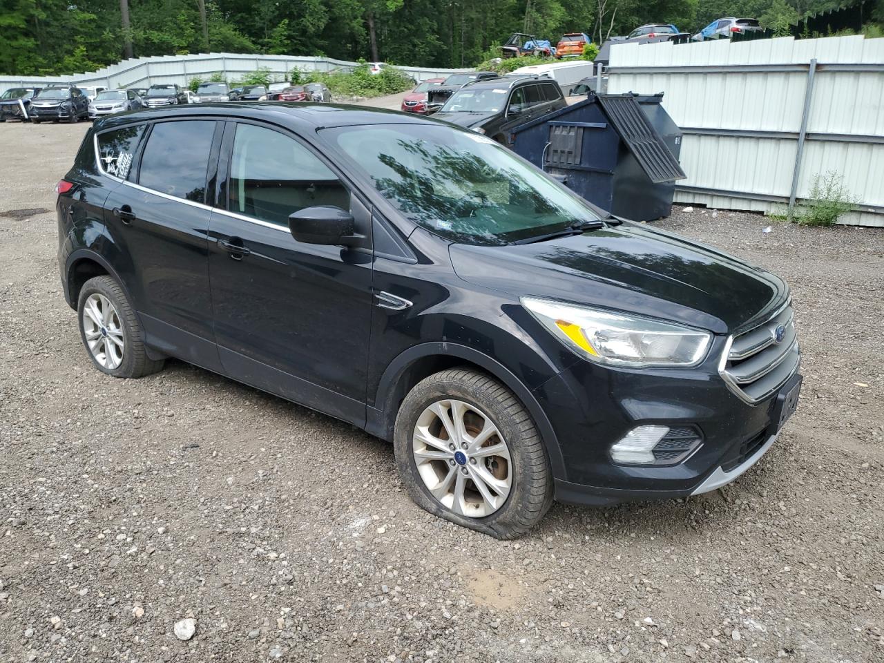 2017 FORD ESCAPE SE photo 10