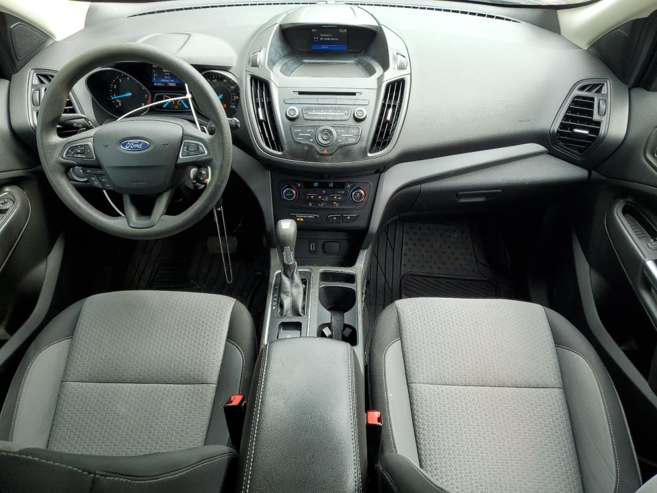 2017 FORD ESCAPE SE photo 22