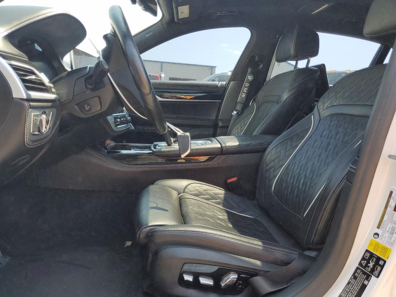 2021 BMW ALPINA B7 photo 13