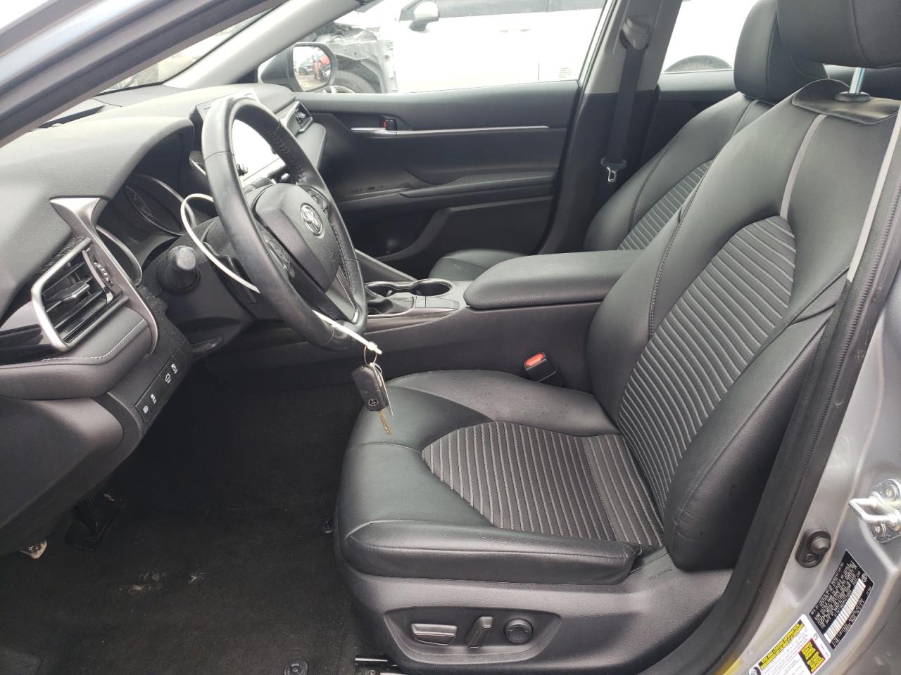 2023 TOYOTA CAMRY SE NIGHT SHADE photo 13
