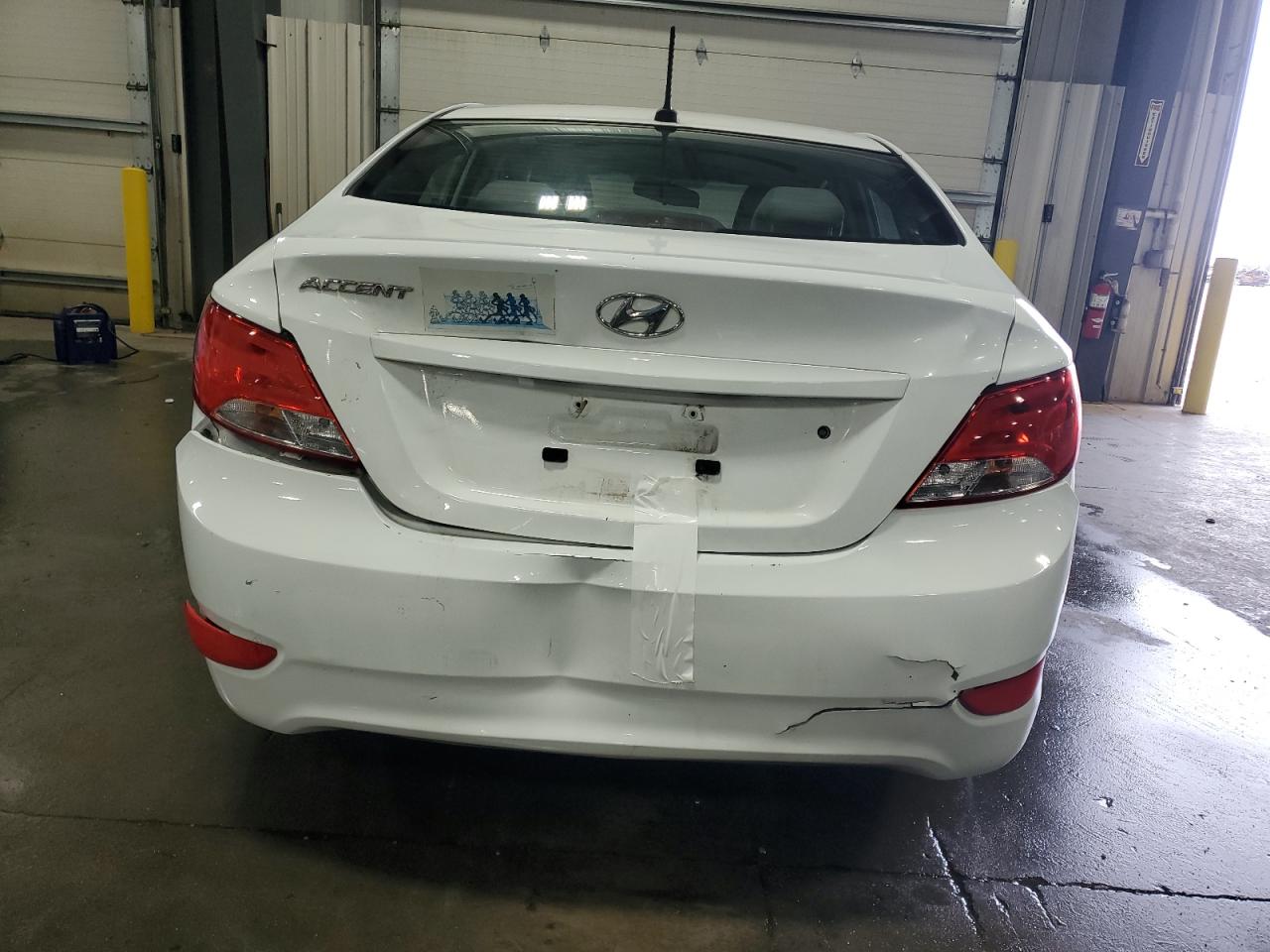 2016 HYUNDAI ACCENT SE photo 16