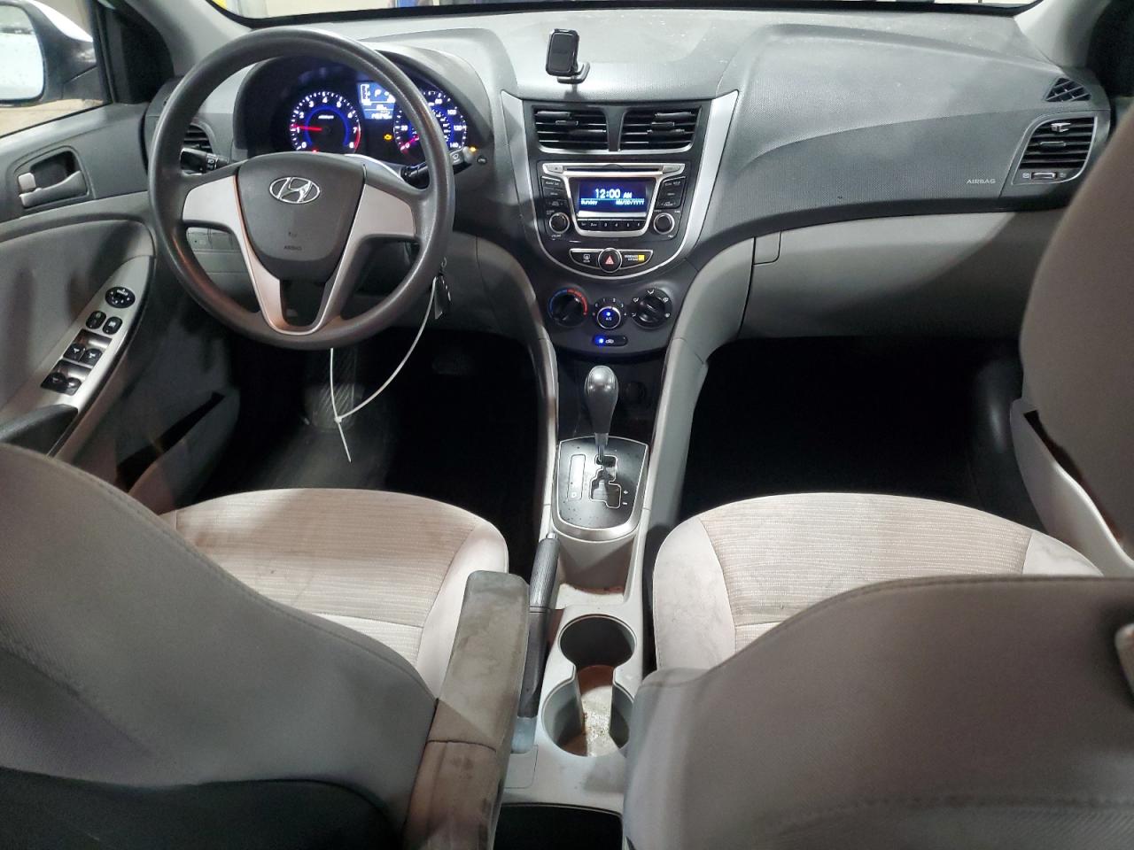 2016 HYUNDAI ACCENT SE photo 22