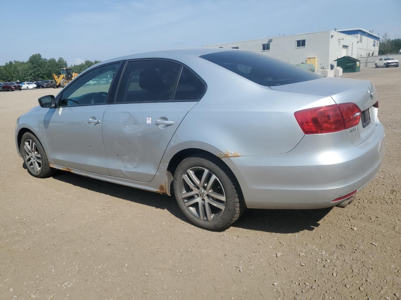 2011 VOLKSWAGEN JETTA BASE photo 2