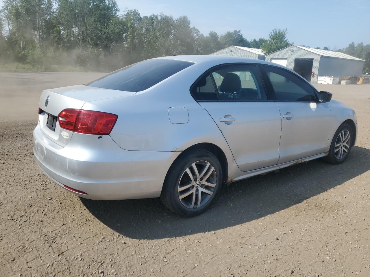 2011 VOLKSWAGEN JETTA BASE photo 3