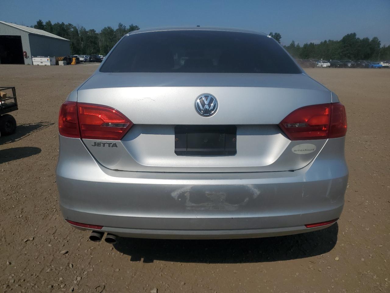 2011 VOLKSWAGEN JETTA BASE photo 6