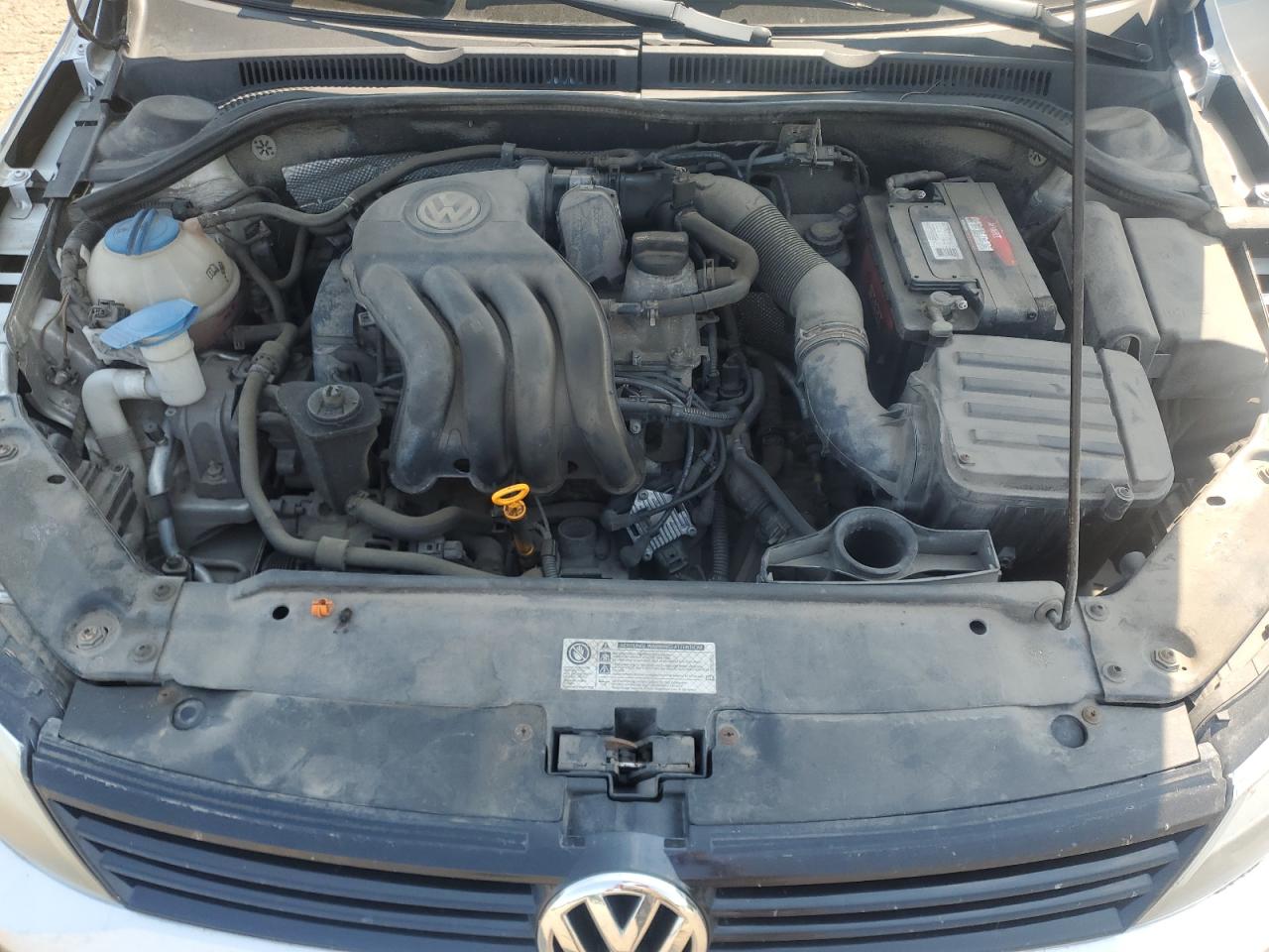 2011 VOLKSWAGEN JETTA BASE photo 11