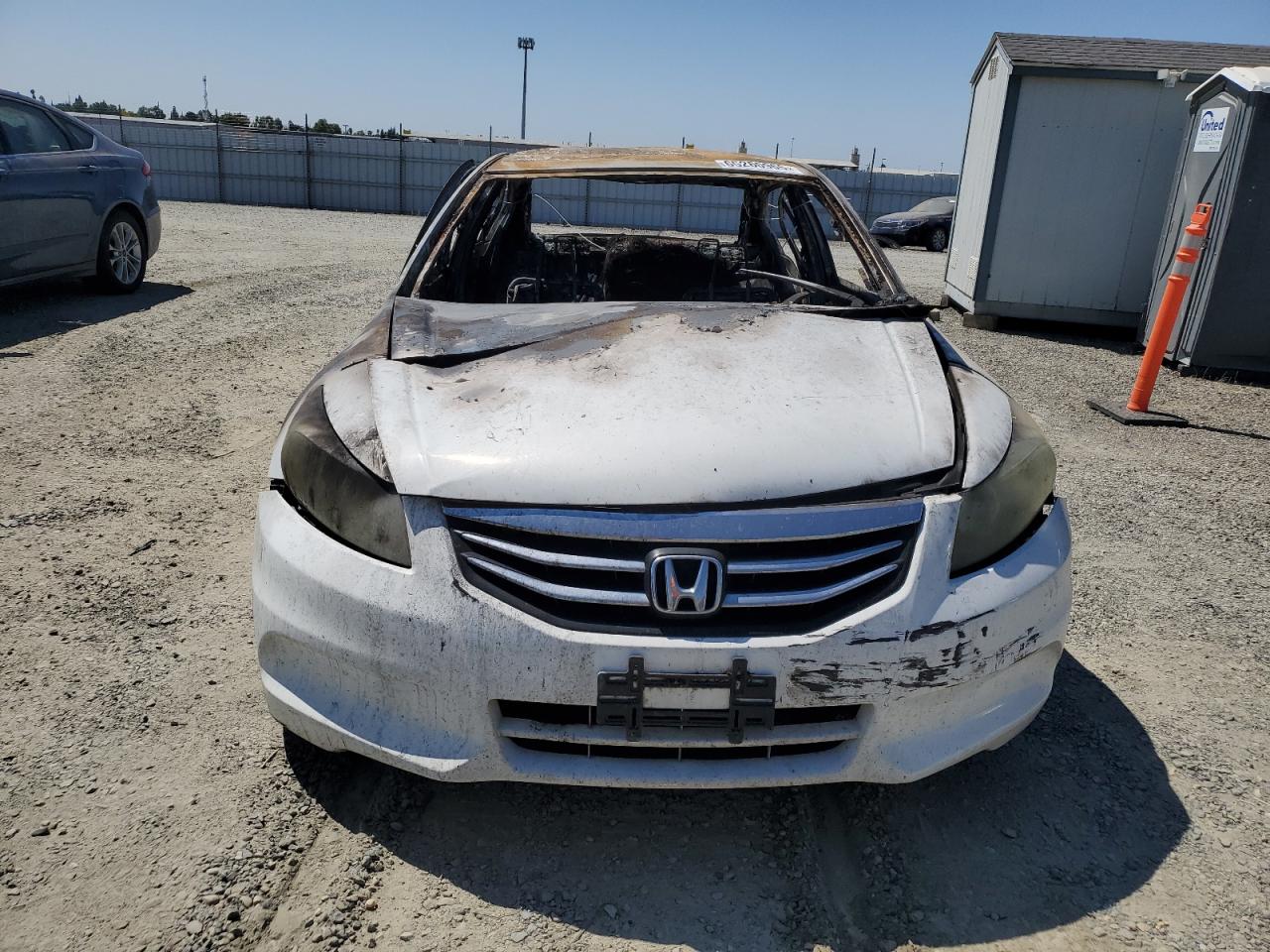 2011 HONDA ACCORD photo 13