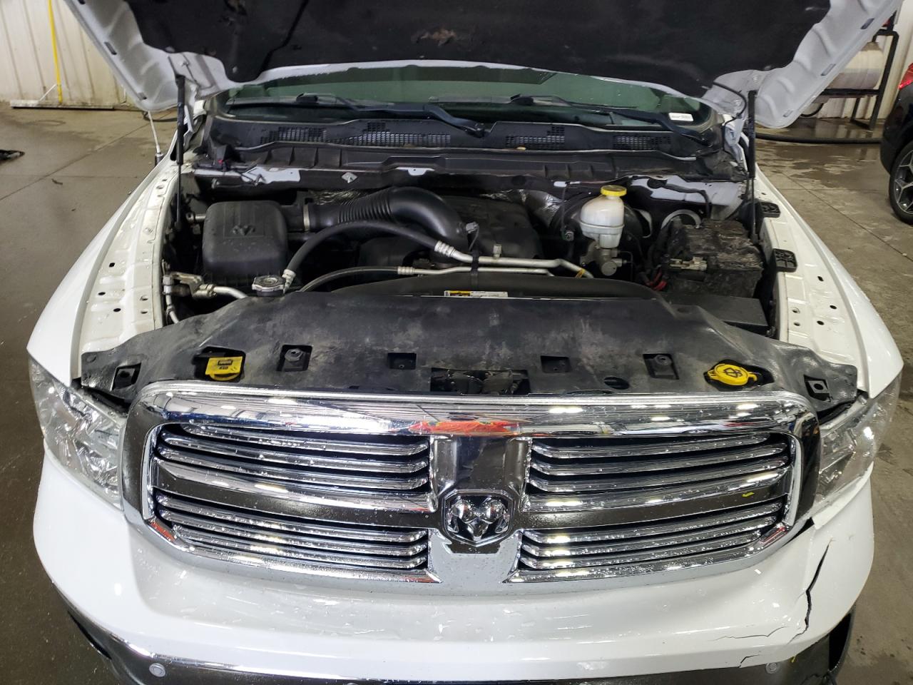 2018 RAM 1500 SLT photo 21
