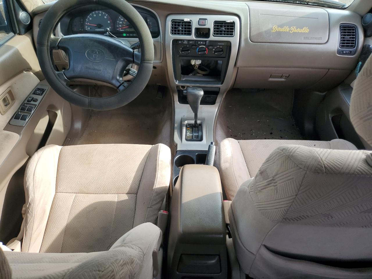 2001 TOYOTA 4RUNNER SR5 photo 8