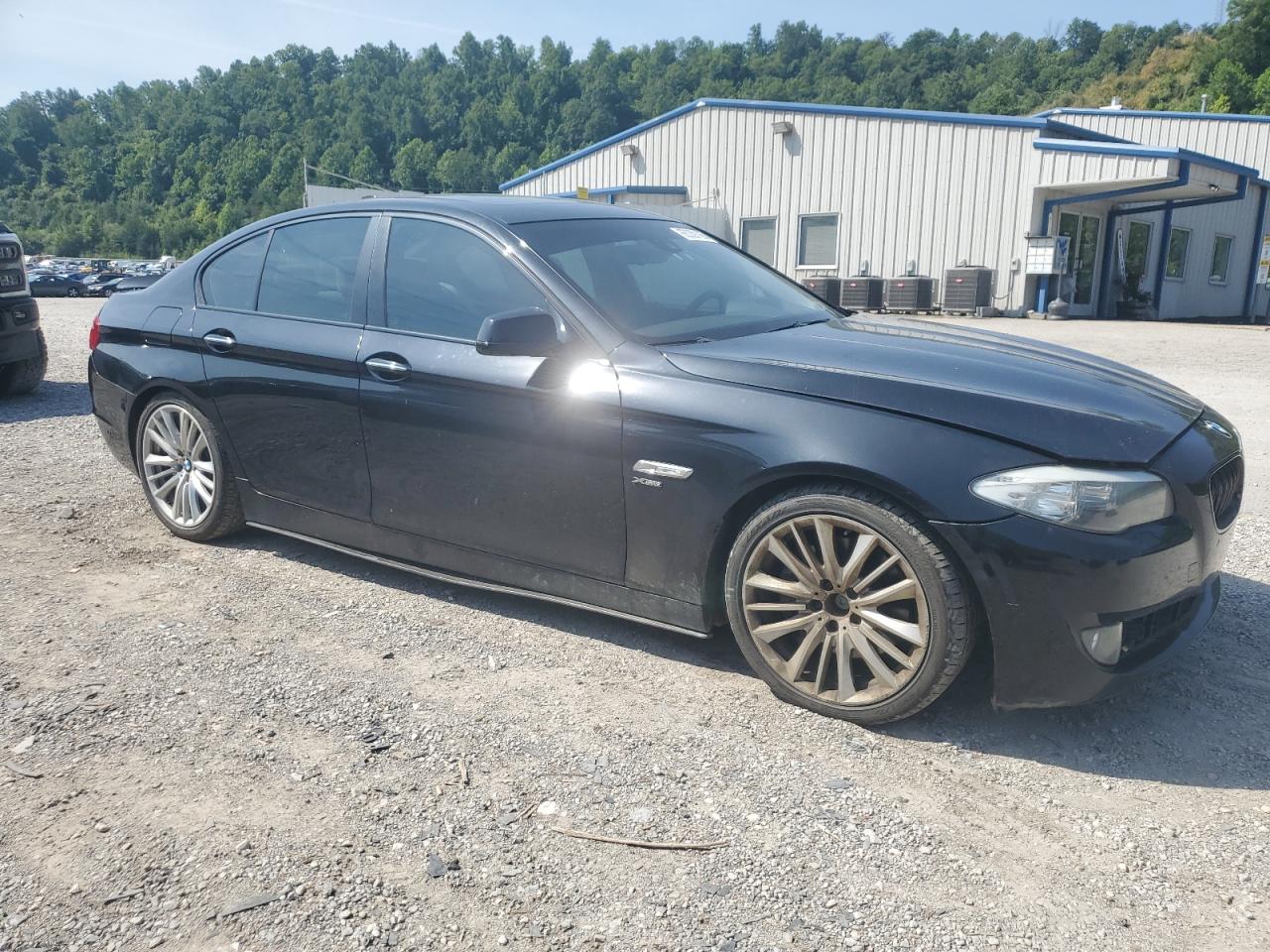2011 BMW 550 XI photo 4